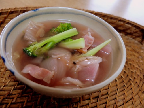 赤カブのスープ